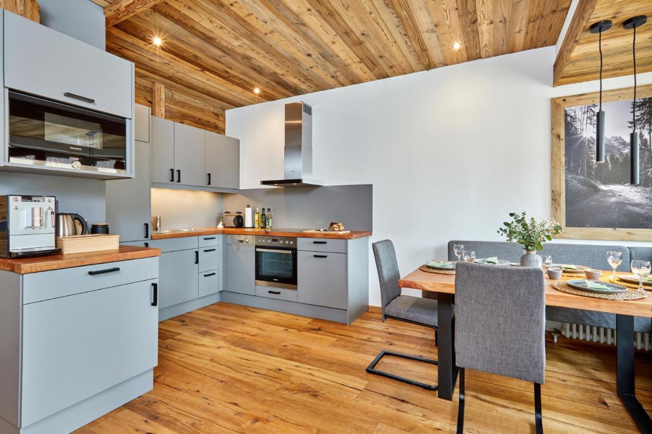 Alpis Ferienwohnung Garmisch-Partenkirchen Exterior photo